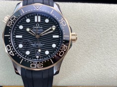 VS廠高仿歐米茄新海馬300M間玫金黑面8800機芯42MM複刻手錶