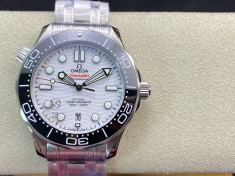 VS廠高仿歐米茄波浪紋海馬300米8800機芯42MM複刻手錶