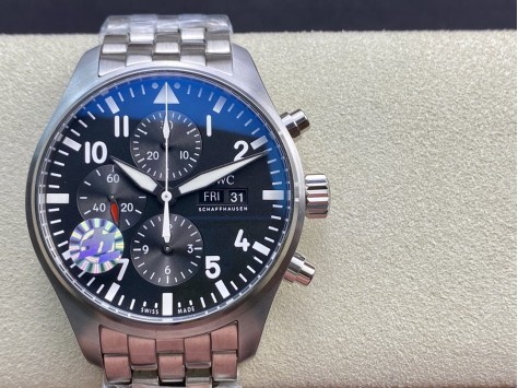 ZF出品3777飛行員計時系列機芯同步原裝43MM高仿手錶