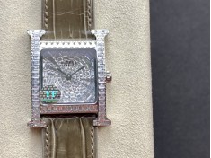 愛馬仕-Hermes錶盤直徑26mm搭配純手工鑲方鑽複刻手錶